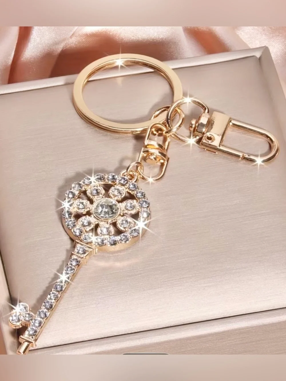 NEW Gold & Rhinestone Key Shaped Bag/Purse Charm